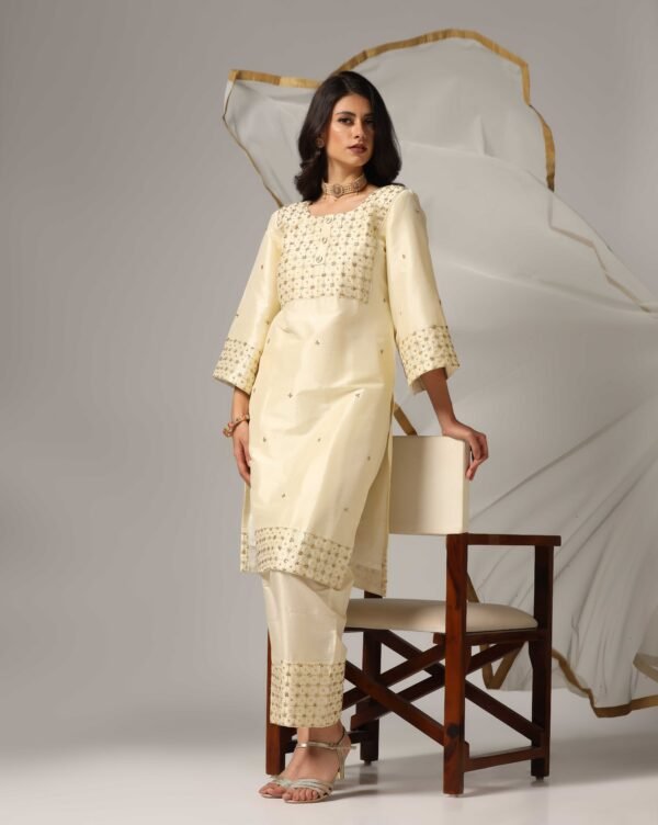 Kurti with Palazzo Pants & Dupatta - Image 4