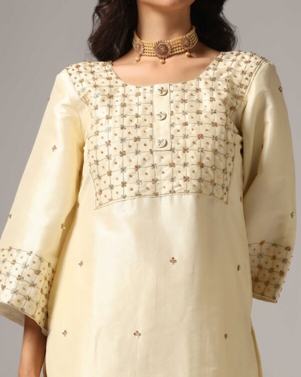 Kurti with Palazzo Pants & Dupatta - Image 11