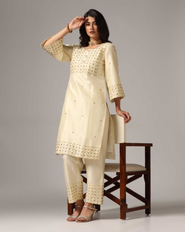 Kurti with Palazzo Pants & Dupatta - Image 3