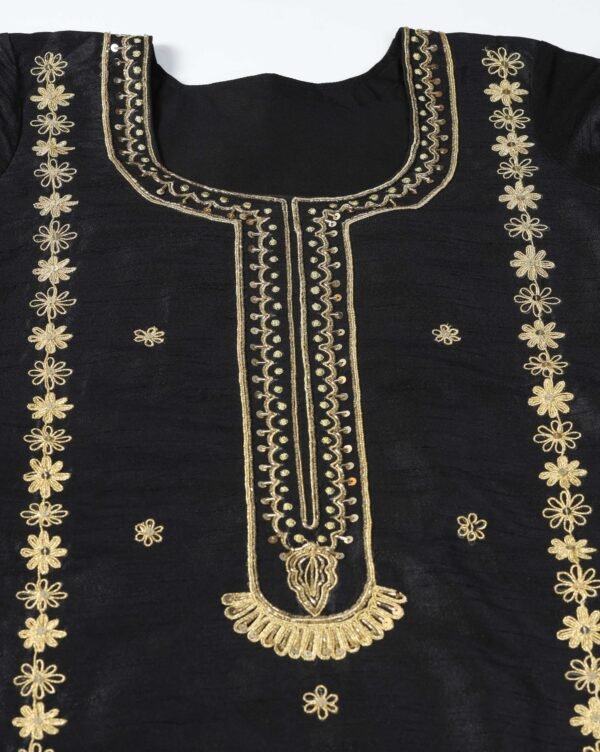 Pret a Porter Elegant Black Raw Silk Suit - Image 12