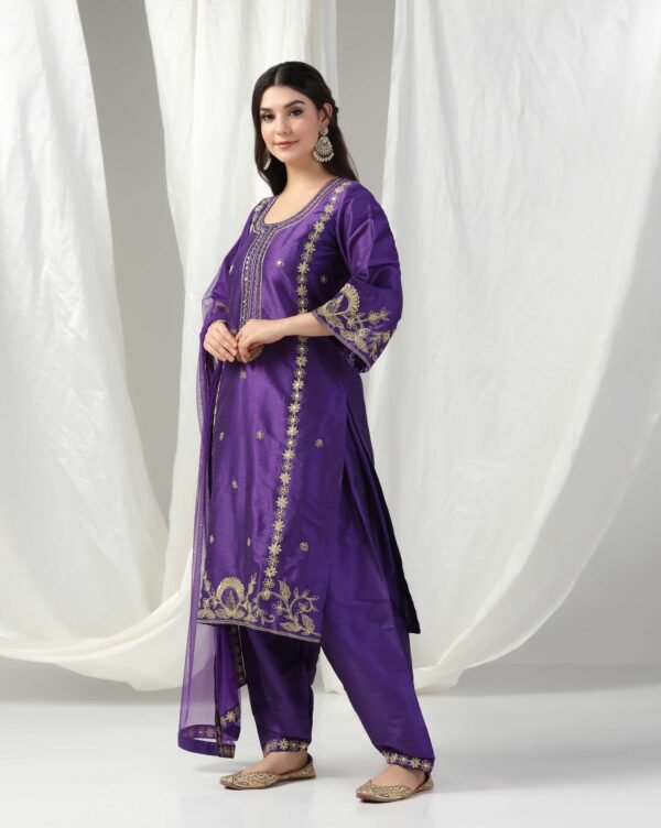 Pret a Porter Elegant Purple Raw Silk Suit - Image 5