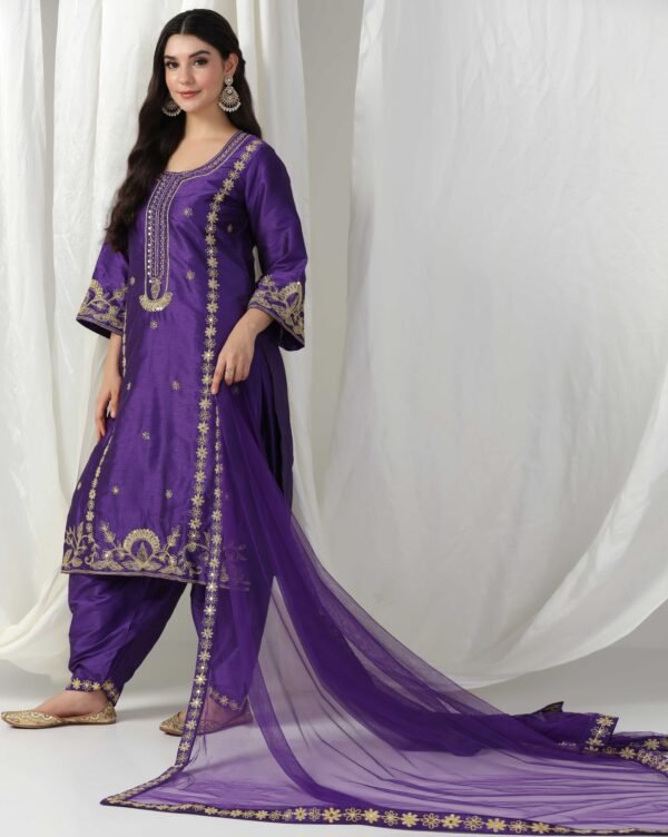 Pret a Porter Elegant Purple Raw Silk Suit - Image 7
