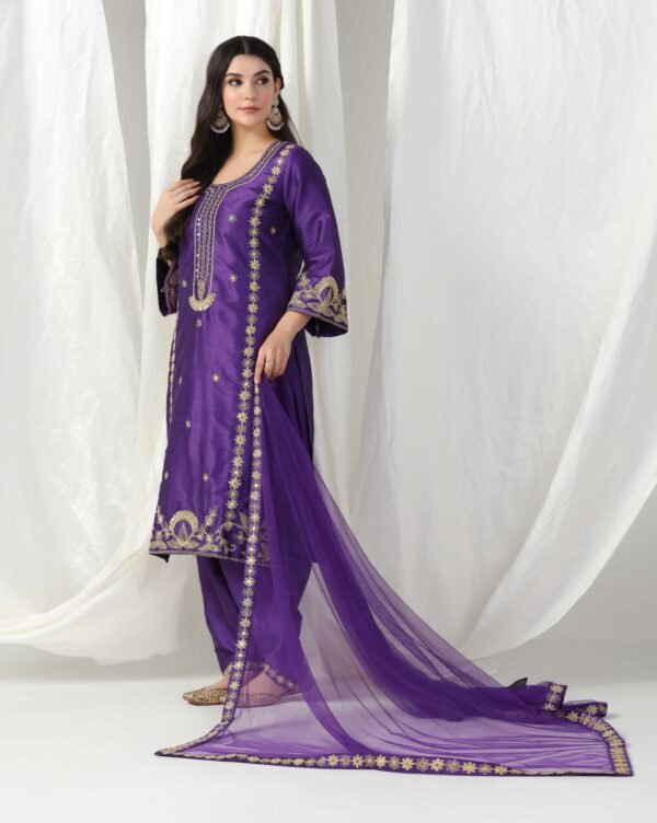 Pret a Porter Elegant Purple Raw Silk Suit - Image 8