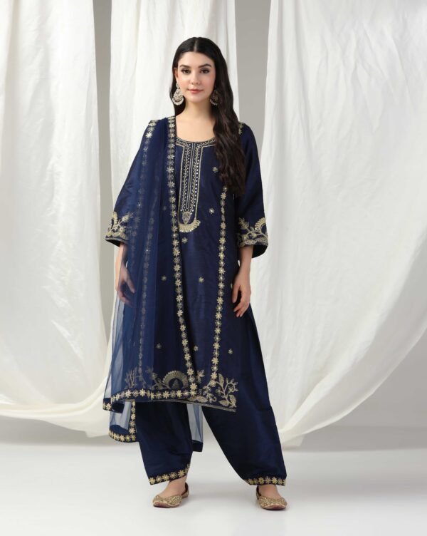 Pret a Porter Blue Raw Silk Hand-Embroidered Suit - Image 2