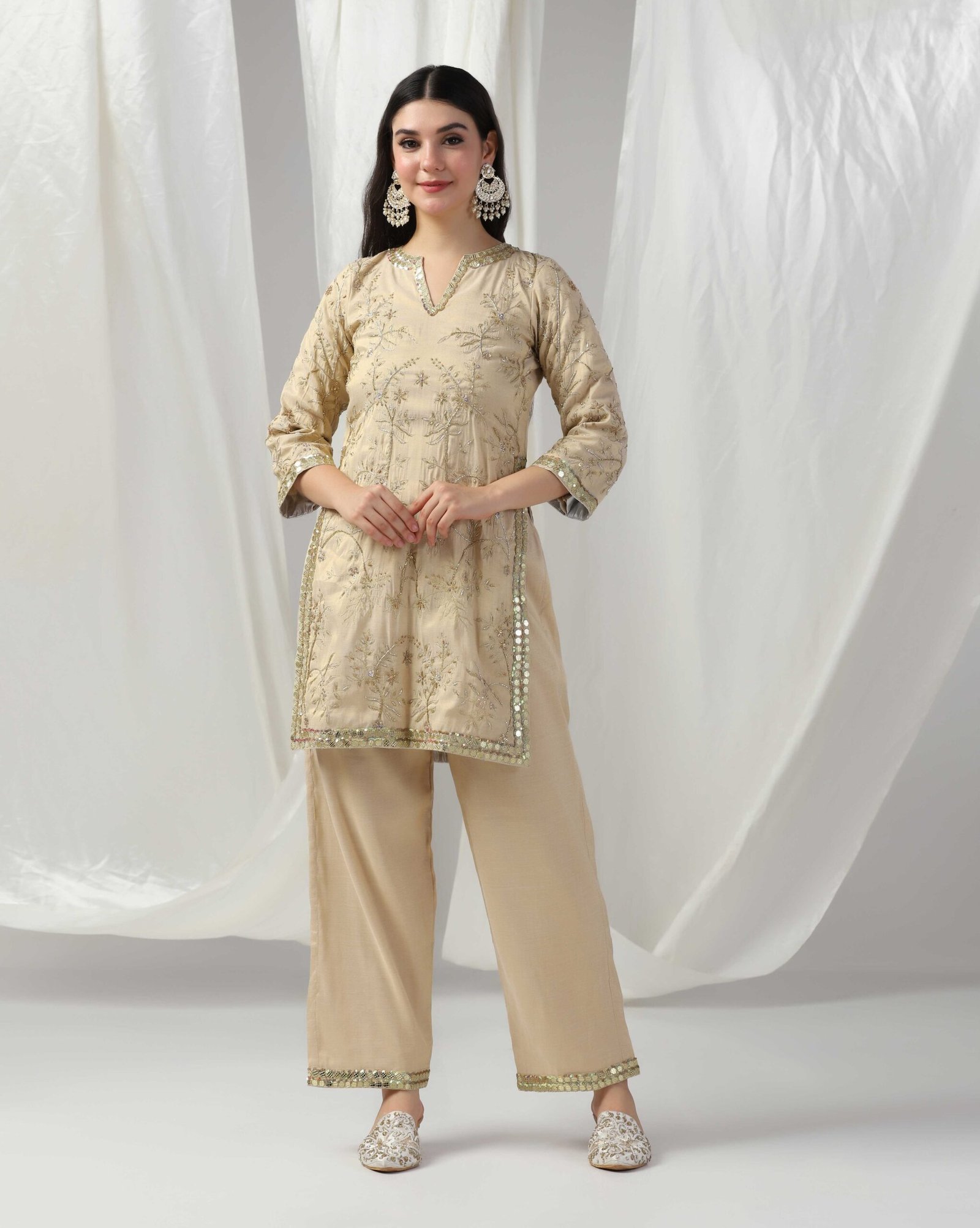 Pret a Porter Golden Shimmer Cord-Set