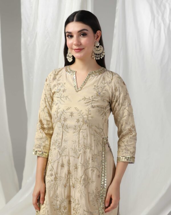 Pret a Porter Golden Shimmer Cord-Set - Image 4