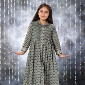 Grey Floral Jaipuri Print Pintucks Long Kurta with Pants