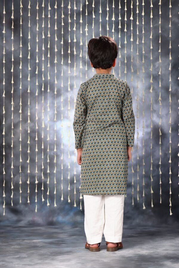 Grey Pintucks Neck Panel Kurta with White Pant Co-ord Set - Image 2