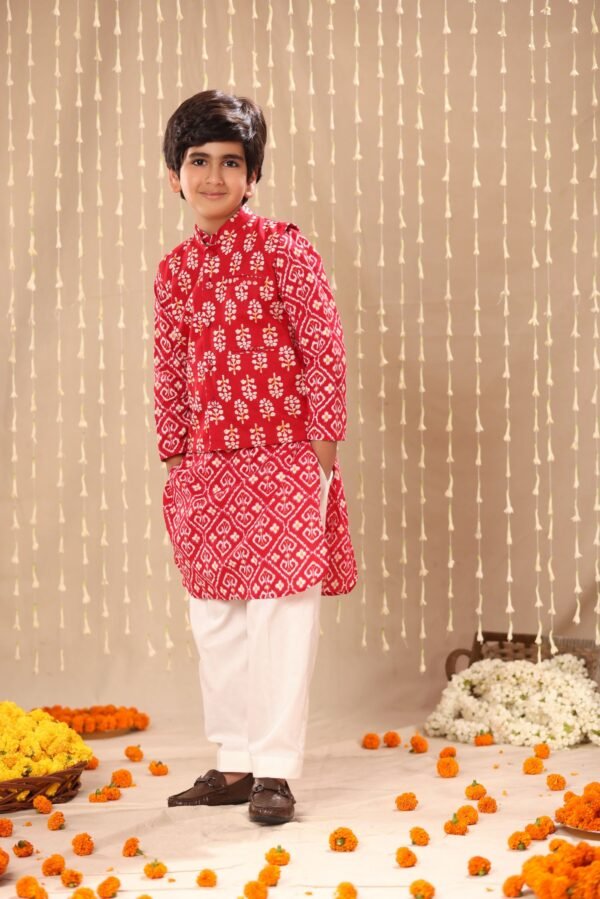 Red Jaipuri Handblock Ikat Print Long Kurta Co-ord Set with Red Floral Print Jacket - Image 2