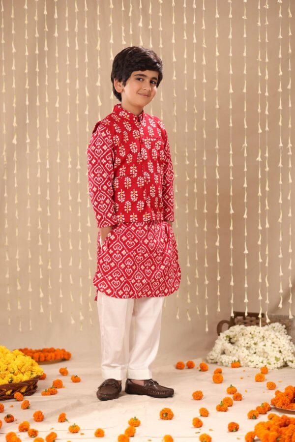 Red Jaipuri Handblock Ikat Print Long Kurta Co-ord Set with Red Floral Print Jacket - Image 3
